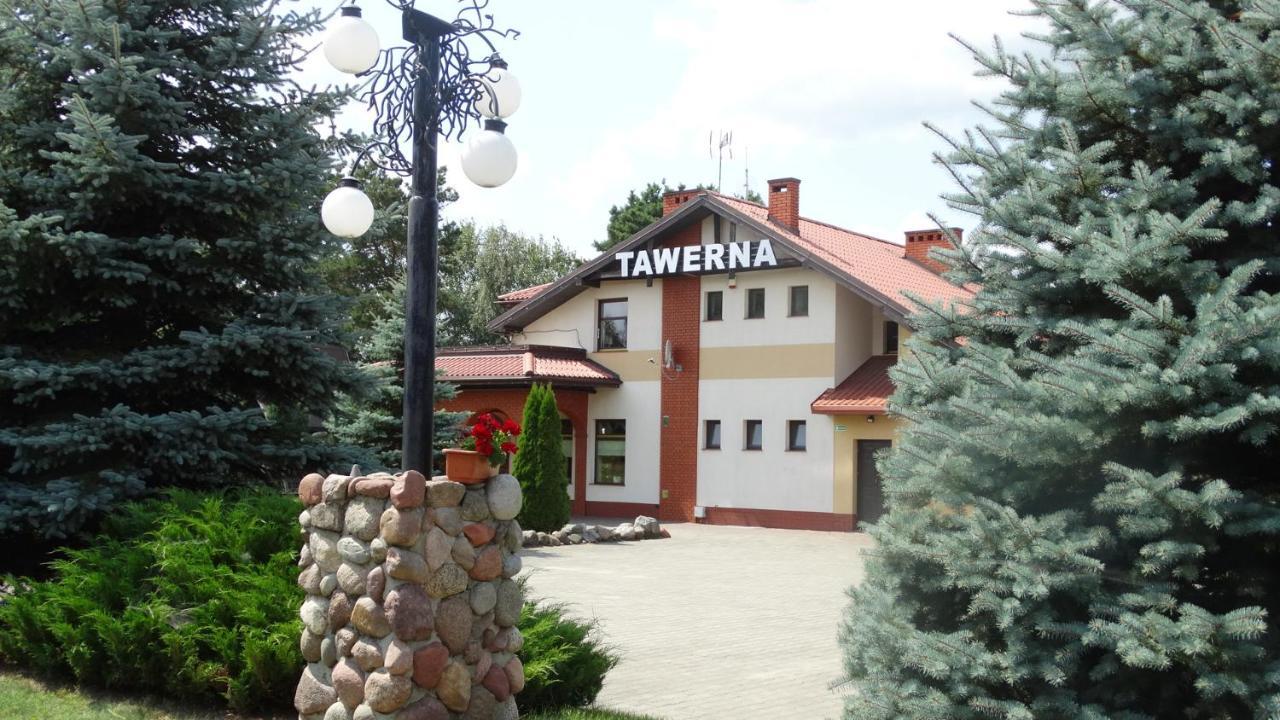 Готель Tawerna-Stawiska Garbatka-Letnisko Екстер'єр фото